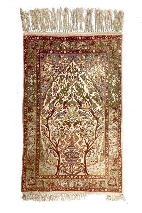 Iranian Isfahan Handwoven Carpet