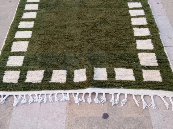 Handwoven Moroccan rug, natural wool, 250cm x 150cm, elegant decoration. – Rugs & carpets (photo 11 of 11)