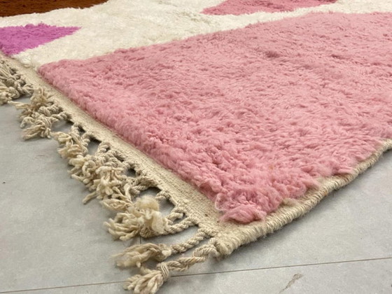 Image 1 of Groot handgemaakt Marokkaans tapijt van 400 cm x 300 cm.