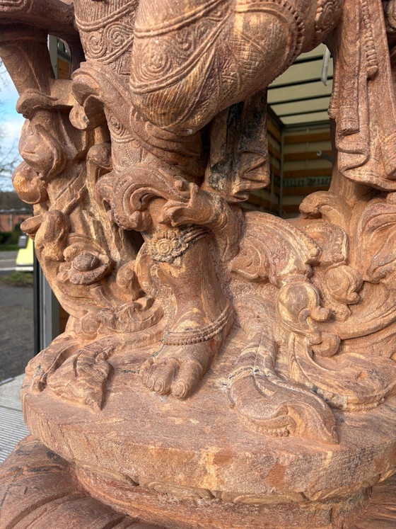 Estatua de arenisca Devadasi (180 cm) – Esculturas (photo 5 of 7)