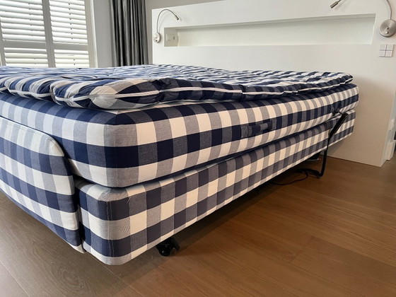 Image 1 of Cama ajustable Hästens, 210 x 210 cm