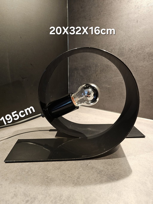 Massive table lamp looping 1990