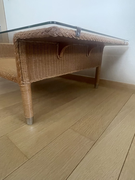Coffee table by Vincent Sheppard – Rattan (photo 5 of 11)