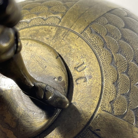 Desk Bell Figurine in Bronze with Acorn-Shaped Chimes, 19th Century – Table accessories, Brass (photo 16 of 16)