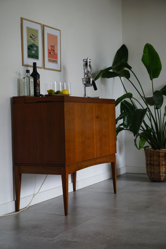 Image 1 of Vintage Barmeubel - Homebar met koelkast Ilse möbel