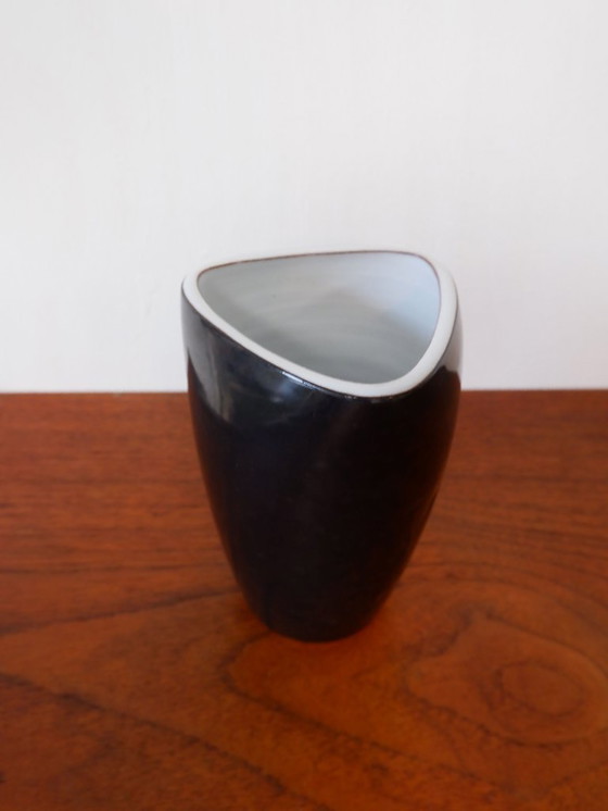 Image 1 of Ravelli Triangle Vase