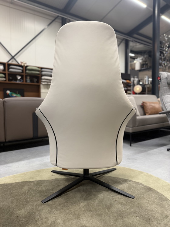 Image 1 of Fauteuil Relax Montis Marvin en cuir Myra latte et tissu Mizmaze