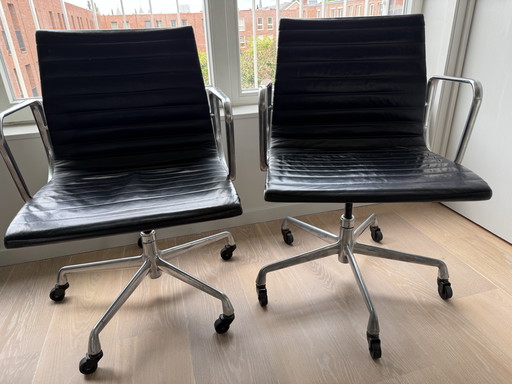 Eames EA335 office chairs