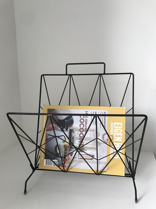 Retro - Vintage Magazine Rack