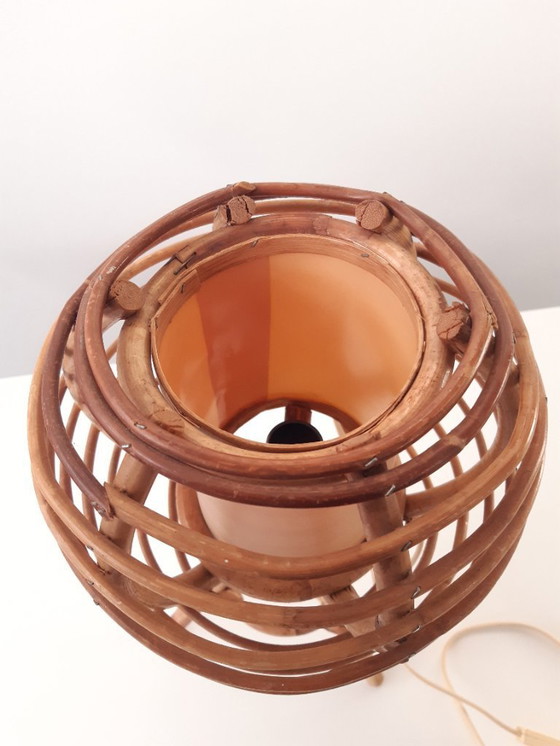 Image 1 of Beautiful vintage rattan table lamp, mcm bedside lamp rattan