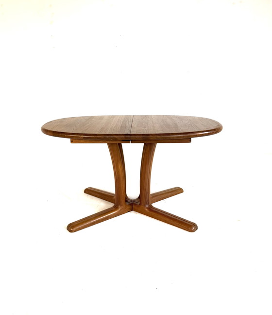 Image 1 of Vintage XL extendable Danish dining table, Dyrlund '70