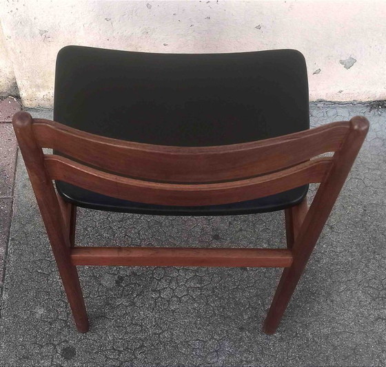 Table à manger 4 à 8 personnes + 4 chaises de Niels Vodder Années 60 – Salles à manger complètes, Wood, Skai (photo 28 of 29)