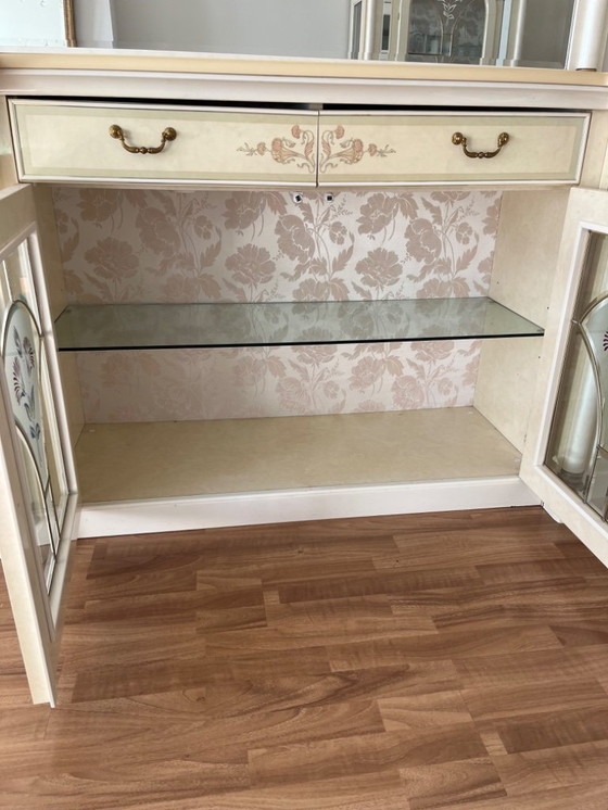 Image 1 of Buffet avec miroir assorti