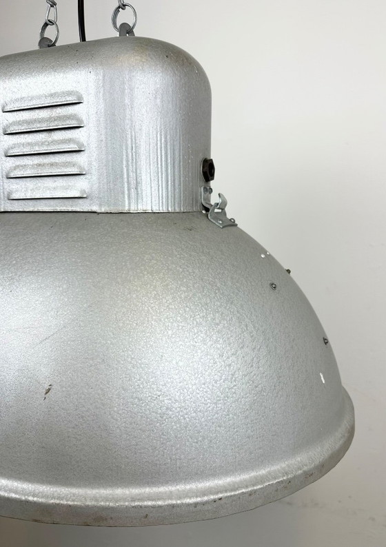 Image 1 of Lámpara colgante industrial polaca ovalada de gran tamaño, de Predom Mesko, década de 1960