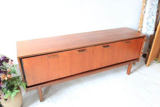 Credenza in stile danese, anni '60 – Credenze, Vintage (photo 6 of 8)