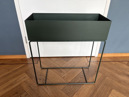 Ferm Living Plant Box grüner Pflanzkasten