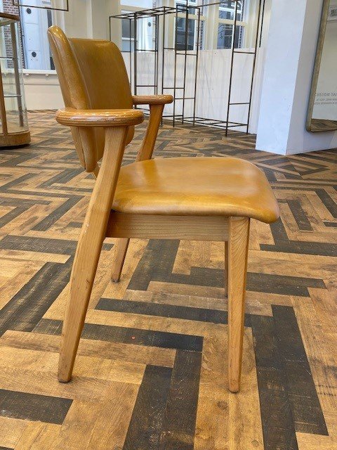 Image 1 of 4 Domus Lederstühle von Ilmari Tapiovaara