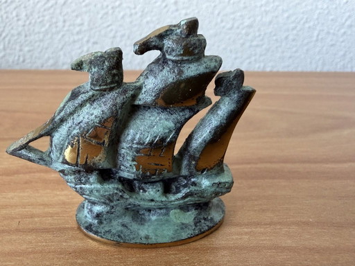 Objet unique de Walter Bosse. Navire des années 1950.