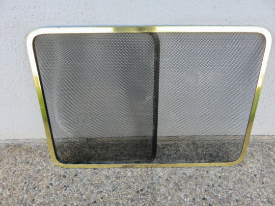 Image 1 of Zweiteiliger Kaminschirm aus vergoldetem Messing und Streckmetall, Frankreich, 1970