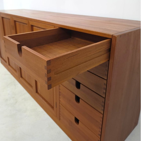 Image 1 of Teak dressoir Deens jaren 70 Skovby Møbelfabrik
