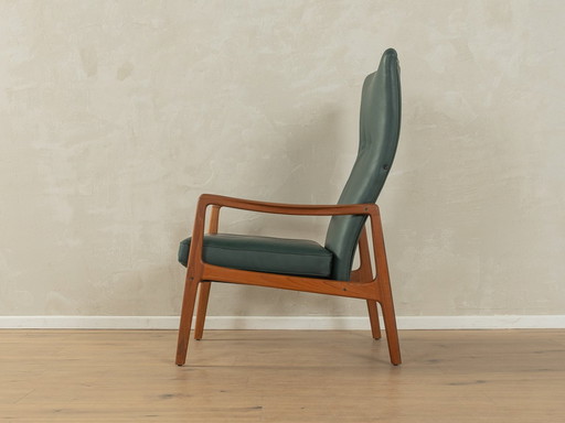 FD-159 Armchair by Ole Wanscher