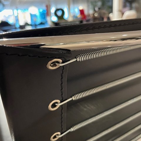 Image 1 of Cassina LC1 fauteuil