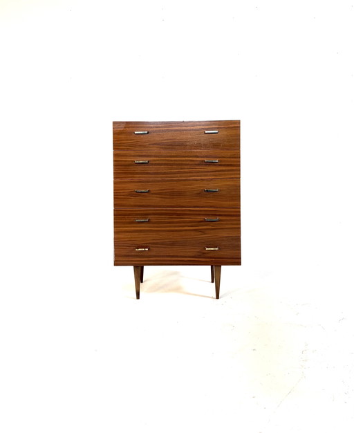 Cómoda vintage de nogal de los años 60