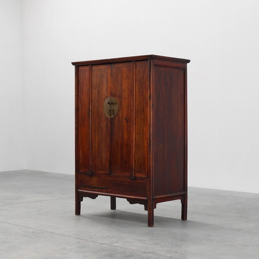 Grote houten Chinese 19e-eeuwse Qing-dynastie huwelijks- of taps toelopende kast