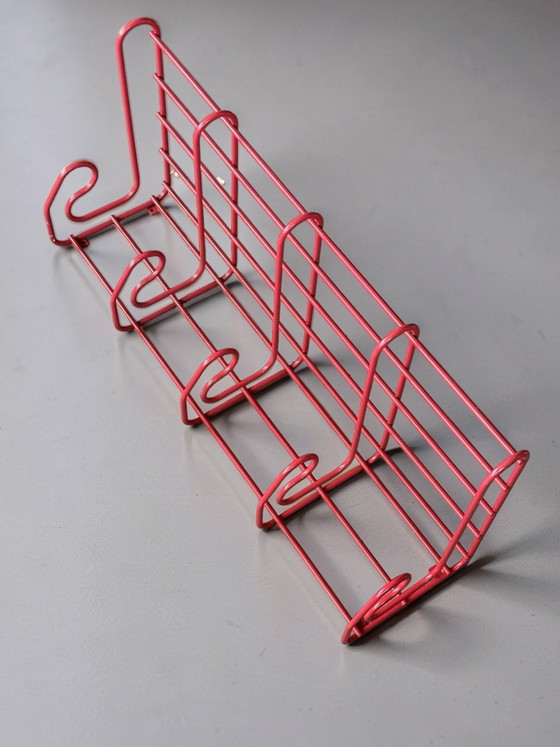 Rare Vintage IKEA 'Frän' Wall Coat Rack / Hat Rack – 1980s Postmodern Design – Bright Red Coated Metal Wire (photo 3 of 6)