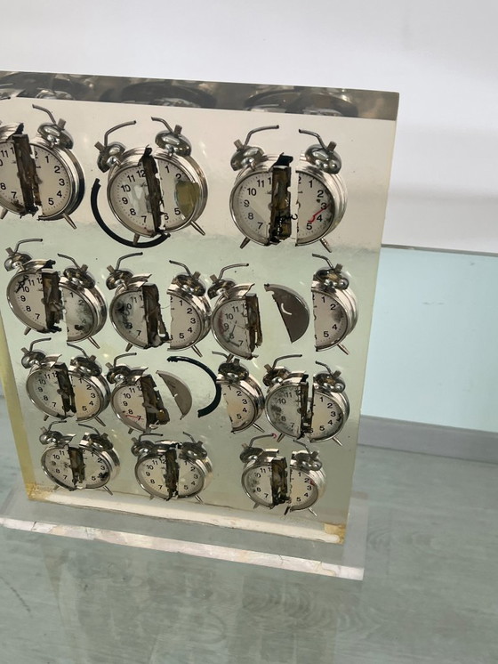 Image 1 of Fenandez ARMAN - Sculpture, Untitled (Alarm Clocks) - 43 cm - Resin - 2000