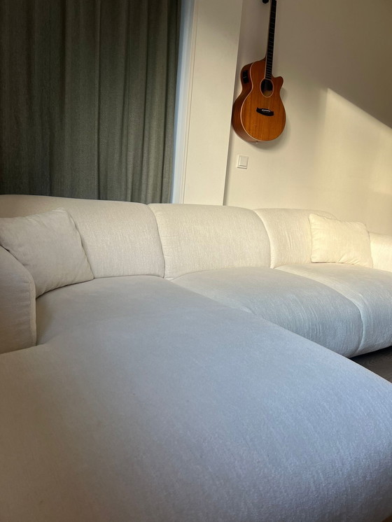 Image 1 of Weißes Ecksofa links – 9 Monate alt!