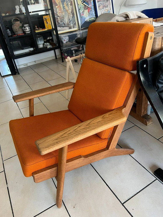 Image 1 of Poltrona Hans J. Wegner GE290A