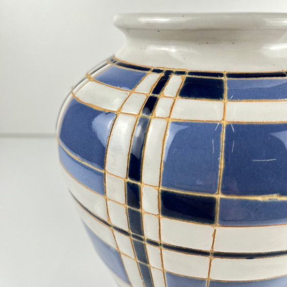 Image 1 of Vaso vintage degli anni '50, terracotta smaltata, decorazione geometrica blu e bianca