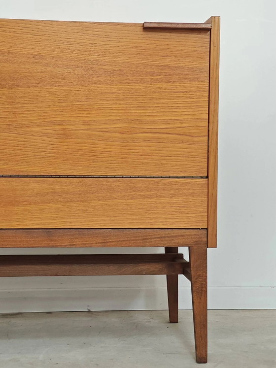 Kist of minibar Frantisek Mezulanik voor Up Zavody jaren 60 – Barkrukken, Wood, Mid Century Modern (photo 3 of 18)