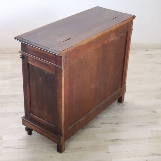 Image 1 of Aufbewahrungsbuffet aus Walnussholz, Brennholzhalter, Italien, Ende des 19. Jahrhunderts