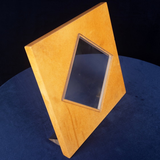 Giorgio Tura Natuurlijk Perkament en Plexiglas Fotolijst voor Tura Milano, 1980 – Lijsten, Leather, Modern (photo 4 of 16)