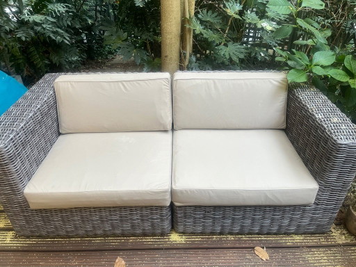 Par de sofás de exterior de lujo Gloster (con fundas nuevas hechas a medida) – Gerster, tuinsets, Rattan (photo 2 of 5)