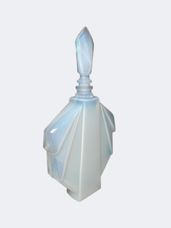 Image 1 of Art-déco-Parfümflakon aus Sabino-Glas – Antiker französischer Opalglas-Parfümflakon