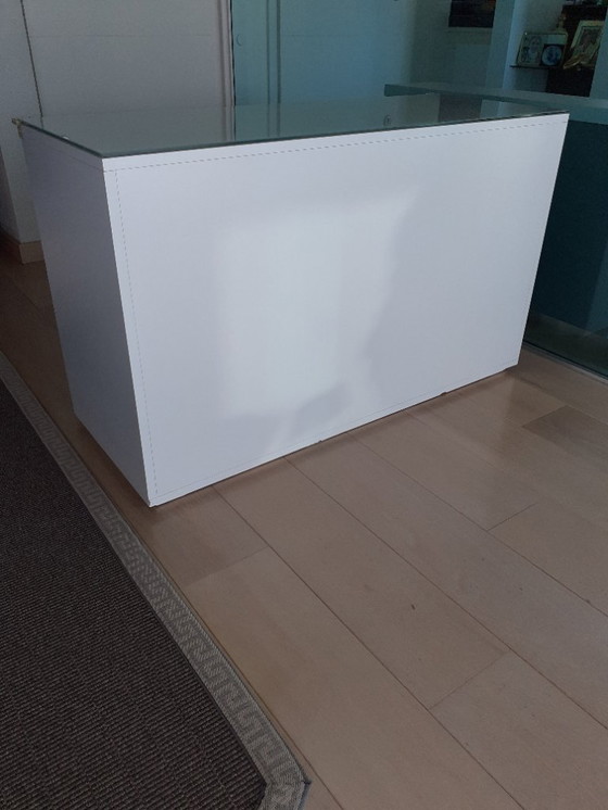 Image 1 of Moderne und zeitlose Barmöbelschränke