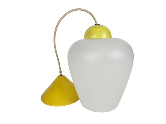 Image 1 of Diseño holandés - Philips - Louis Kalff - Lámpara de cáliz - vidrio satinado - años 50