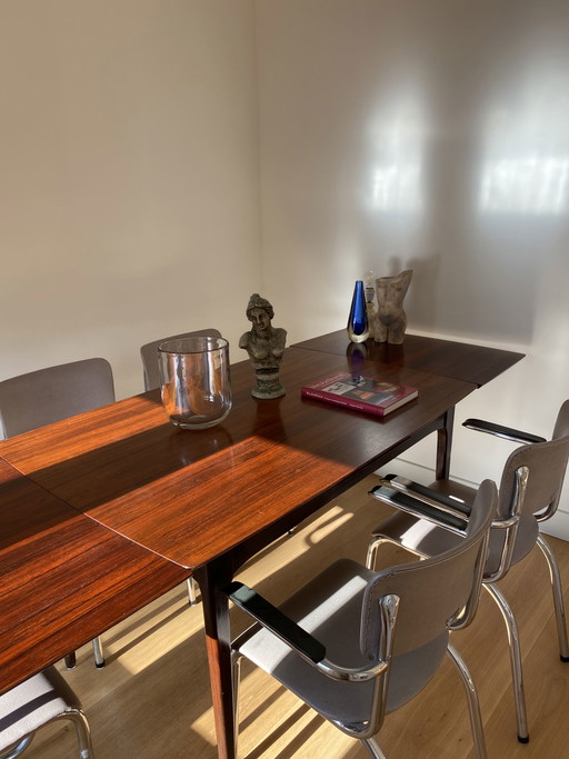 Mesa de comedor vintage de palisandro