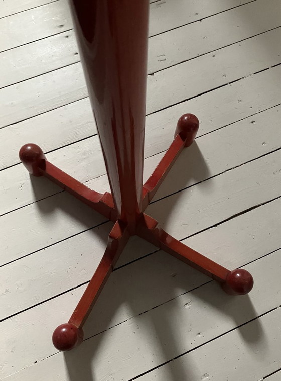 Appendiabiti rosso anni '80 – Legno (photo 5 of 8)