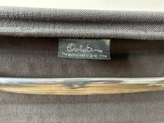 Image 1 of Chaise Eames en aluminium Vitra