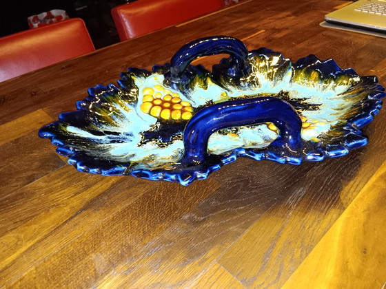 Image 1 of Ciotola (per la frutta) francese d'epoca a forma di foglia in ceramica di Vallauris