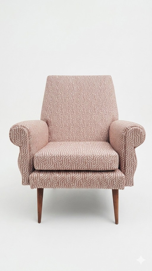 2 fauteuils simples de style Mid-Century - retapissés