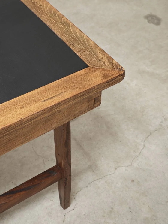 Tavolo pieghevole da officina vintage in rovere con piano nero patinato a mano. – Tavoli da pranzo (photo 17 of 37)