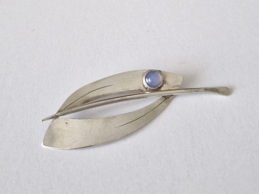 Parck & Co - Swedish silver brooch with chalcedony from 1956