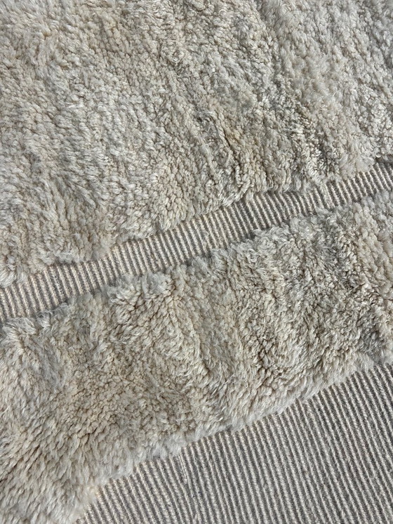 Image 1 of Tappeto marocchino in lana bianca Mrirt 200x320cm- Tappeto berbero marocchino Beni Ourain