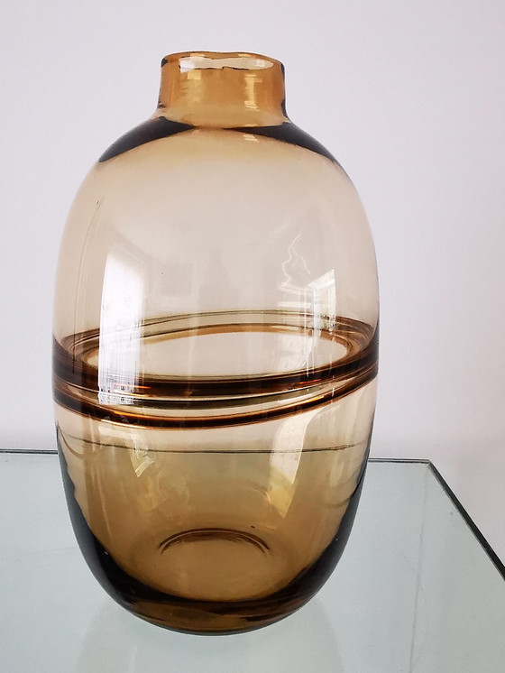 Image 1 of Japandi vaas, amberkleurige tint met gouden reflex,
