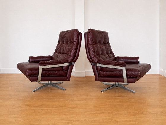 Vintage Retro Arne Norell Lounge Chairs & Stools in Burgandy Leather – Armchairs (photo 2 of 13)